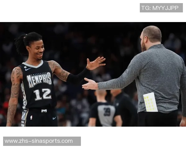 灰熊队宣布与主教练詹金斯结束合作提升芬兰助教为临时主帅